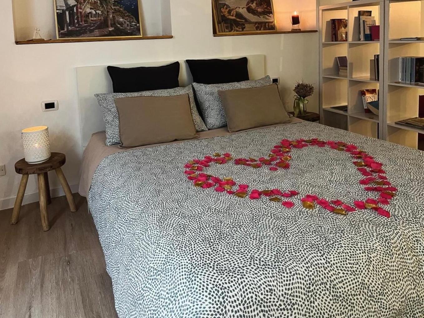 La Perla Apartment Monza Bagian luar foto